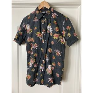 Men’s Star Wars Button Up - M